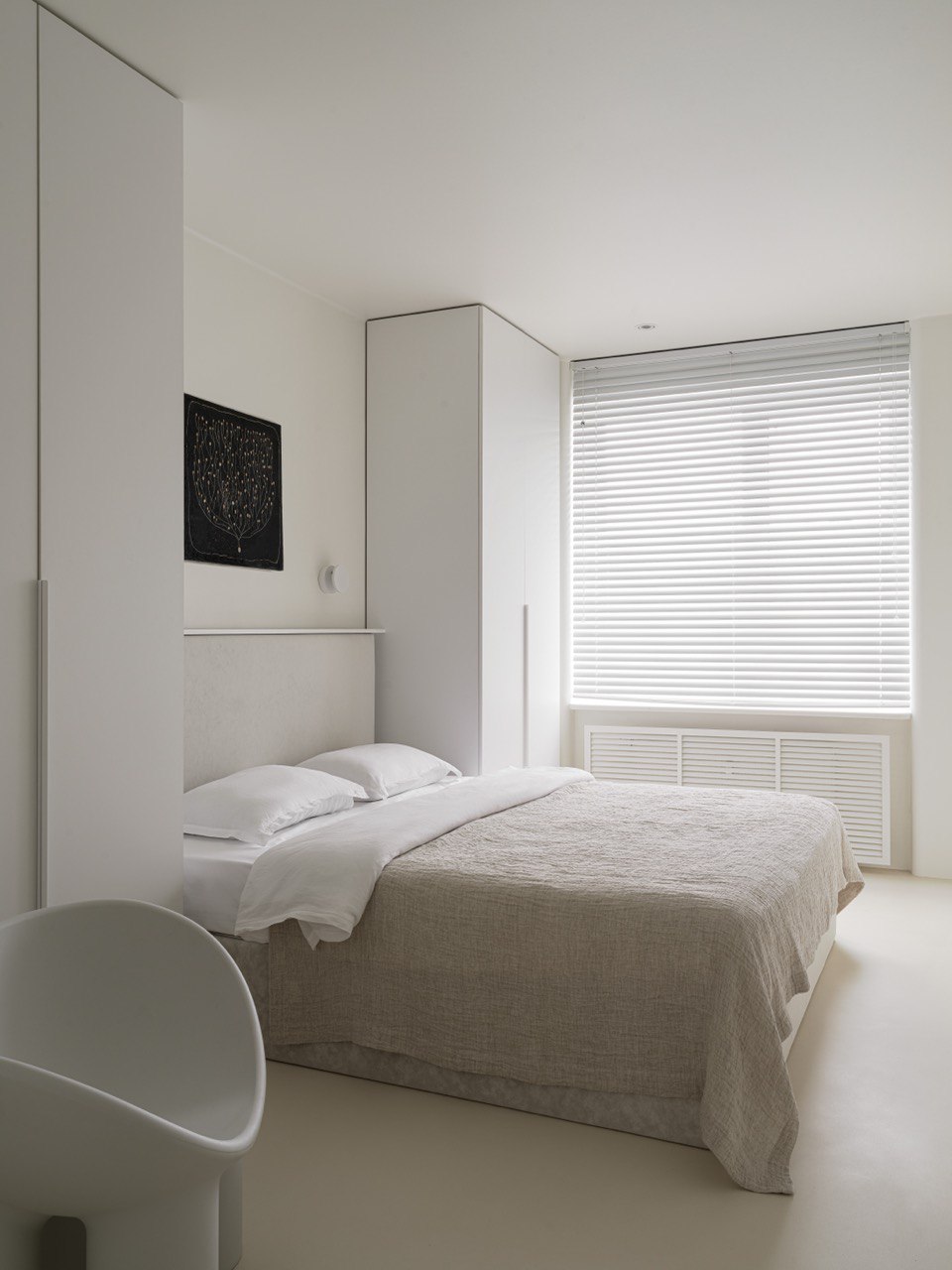 Теплый минимализм — Апартаменты 09